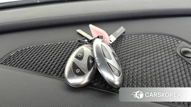 Hyundai The New Avante (CN7) id 4591787 из Кореи 10