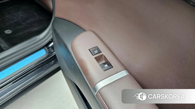 Hyundai Grandeur Hybrid (GN7) id 4517237 из Кореи 10
