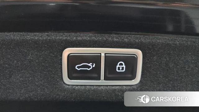 Hyundai Grandeur Hybrid (GN7) id 4656161 из Кореи 10