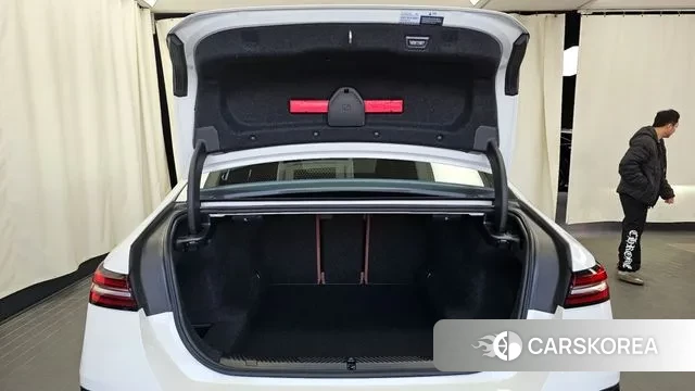 BMW 5 Series (G60) id 3431669 из Кореи 10