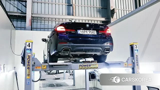 BMW 5 Series (G30) id 3577684 из Кореи 10