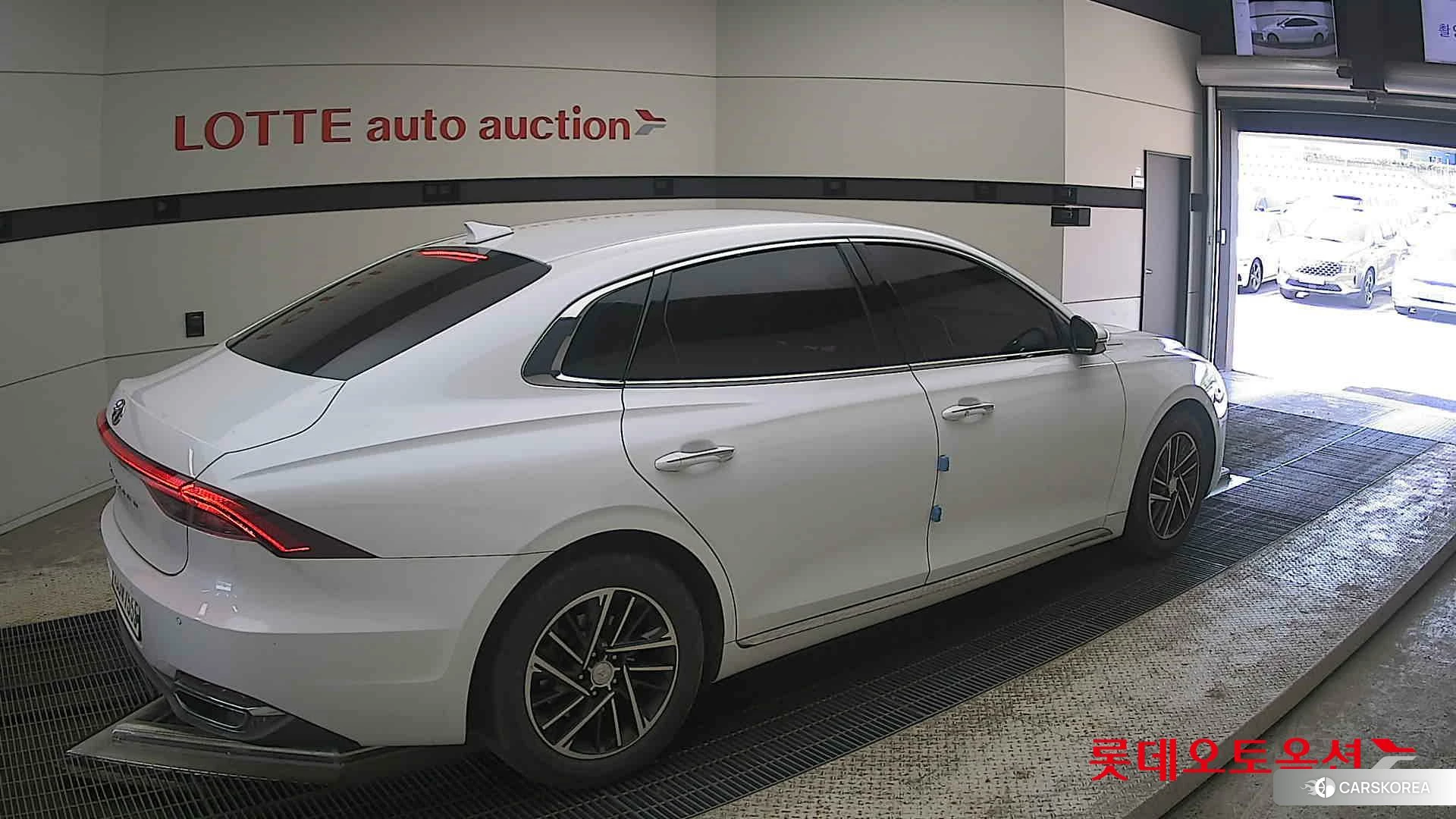 Hyundai Grandeur id 4289456 из Кореи 10