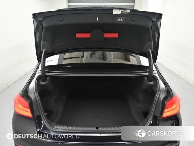 BMW 5 Series (G30) id 3982234 из Кореи 10