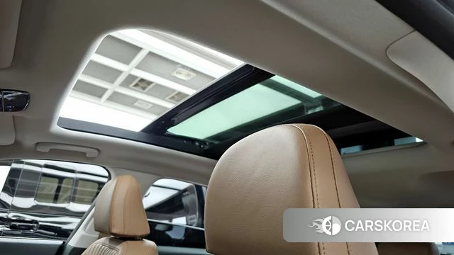 Hyundai Grandeur Hybrid (GN7) id 3882900 из Кореи 10