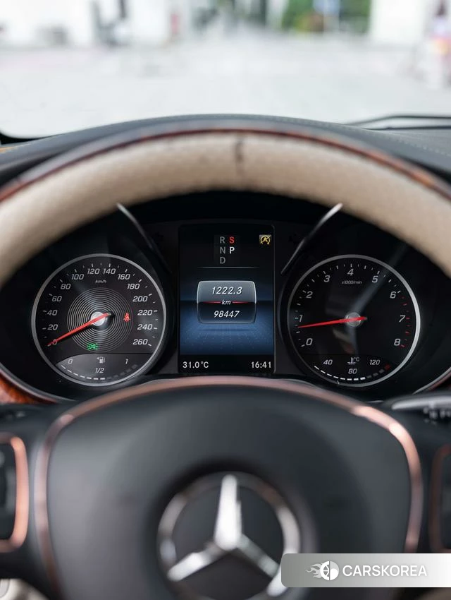 Mercedes-Benz V-class id 4239679 из Китая 10