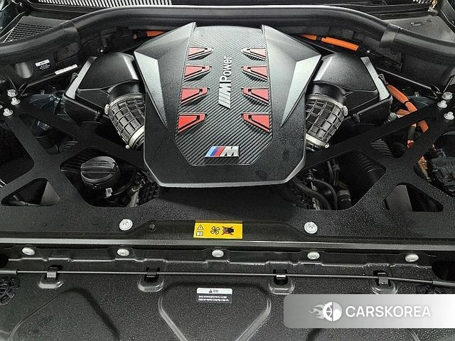 BMW XM (G09) id 3810868 из Кореи 10