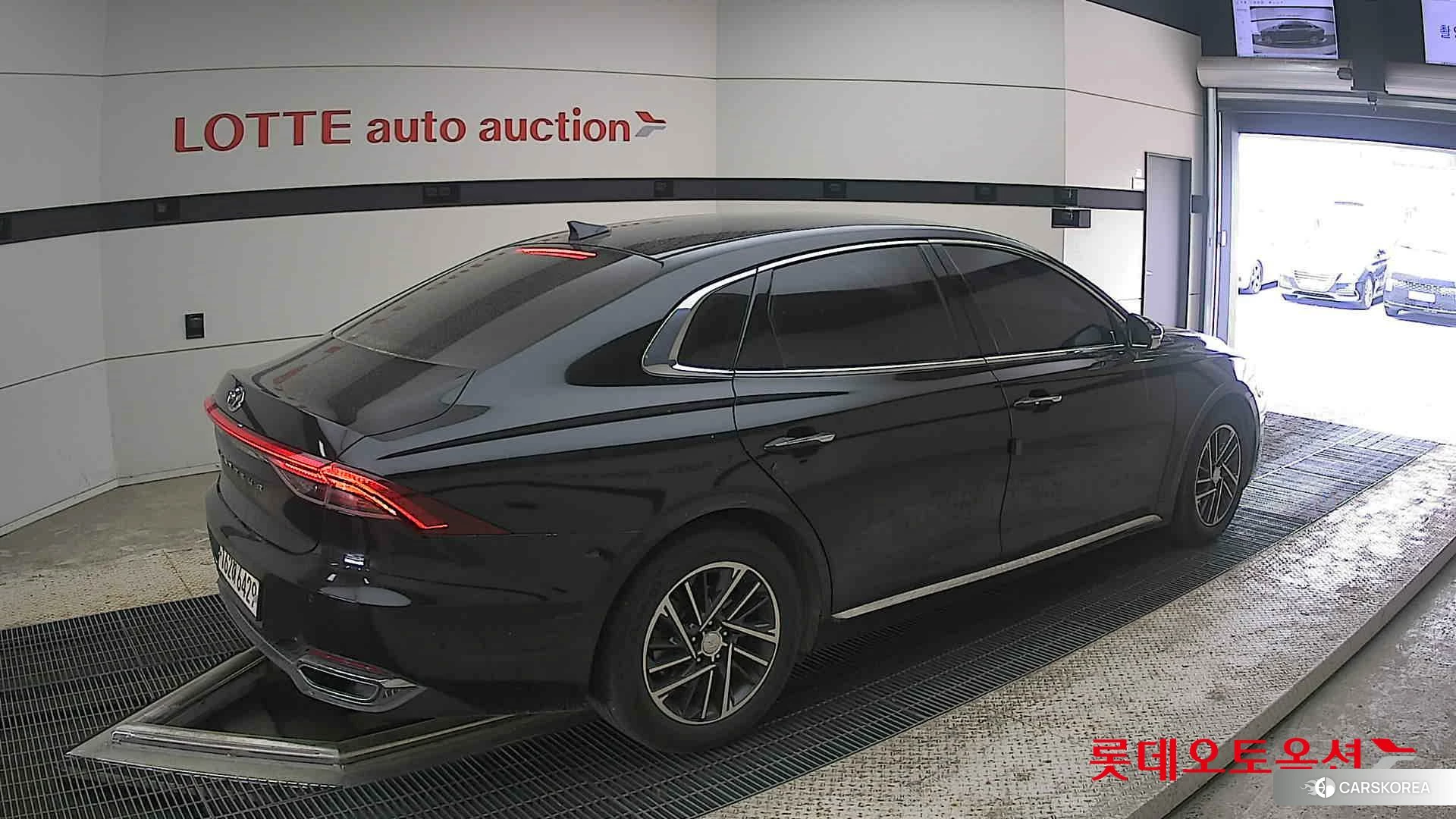 Hyundai Grandeur id 4289489 из Кореи 10