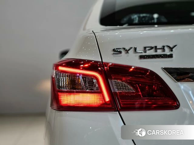 Nissan Xuan Yi id 4264009 из Китая 10