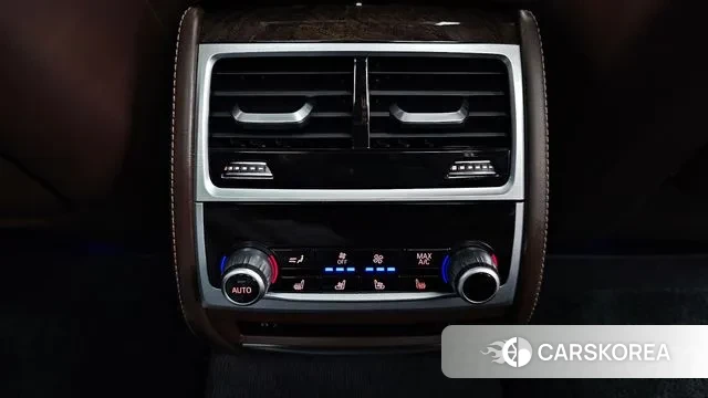 BMW 7 Series (G11) id 3417995 из Кореи 10