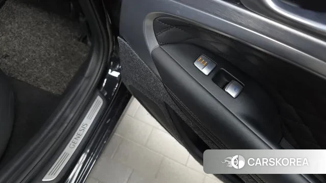 Genesis G70 id 3766332 из Кореи 10