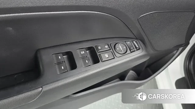 Hyundai Avante AD id 3226863 из Кореи 10