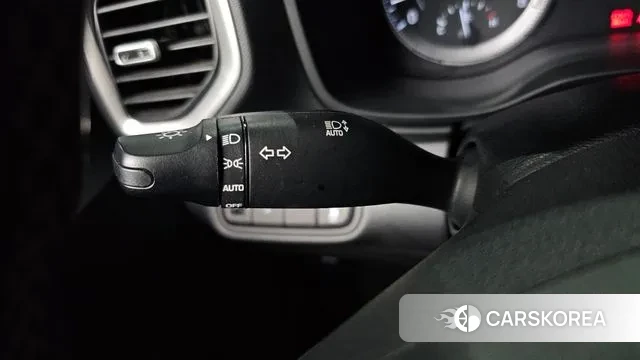 Hyundai Venue id 3771445 из Кореи 10