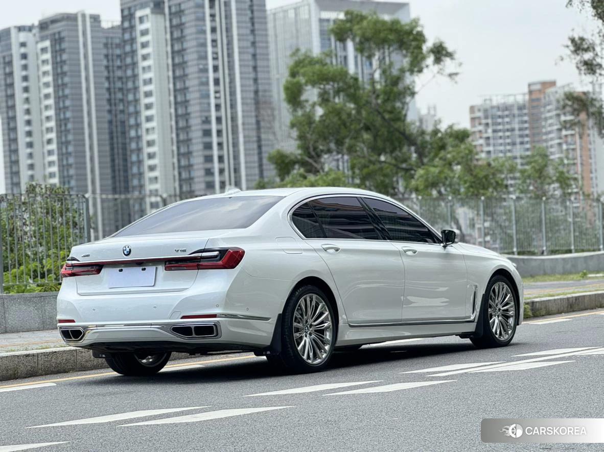 BMW 7 series id 4454687 из Китая 10