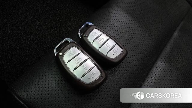 Hyundai The New Avante AD id 4496375 из Кореи 10