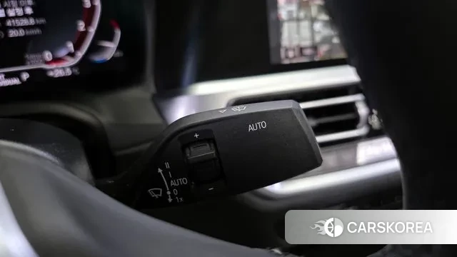 BMW 3 Series (G20) id 3037838 из Кореи 10