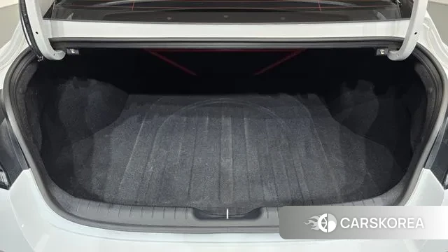 Hyundai Avante (CN7) id 3354953 из Кореи 10