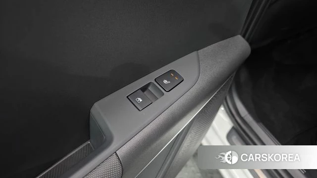 Kia Di Ol Nu Niro id 3914178 из Кореи 10