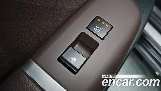 Hyundai Grandeur (GN7) id 2943384 из Кореи 10