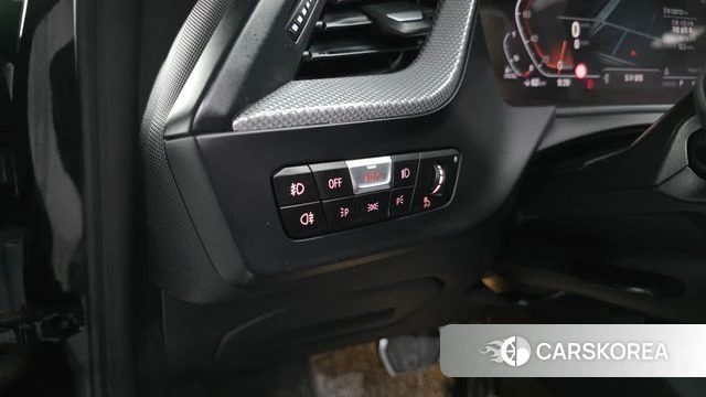 BMW 1 Series (F40) id 3852514 из Кореи 10