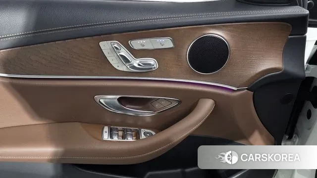 Mercedes-Benz E-Class W213 id 3473713 из Кореи 10