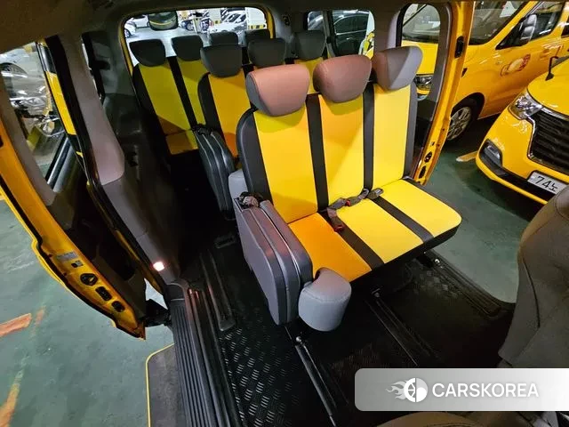 Hyundai The New Grand Starex id 3270223 из Кореи 10