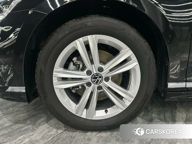 Volkswagen Magotan id 4190370 из Китая 10