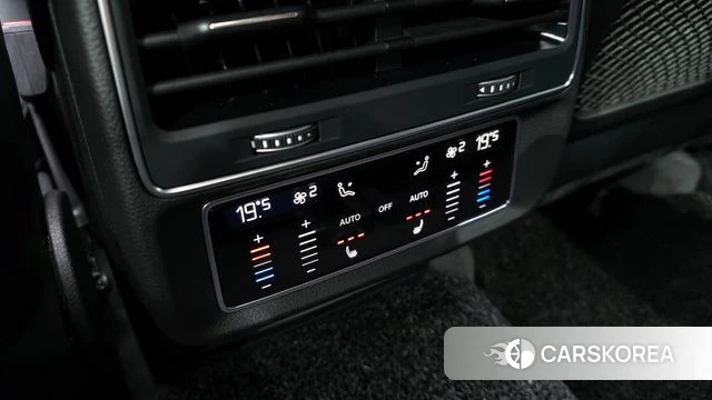 Audi Q8 (4M) id 3851378 из Кореи 10