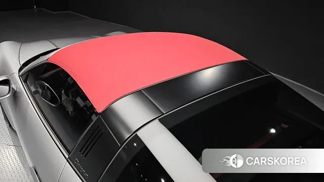 Porsche 911(992) id 3294295 из Кореи 10