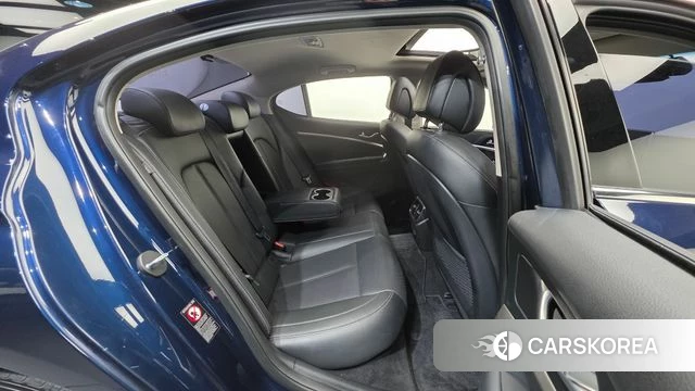 Genesis G70 id 3845475 из Кореи 10