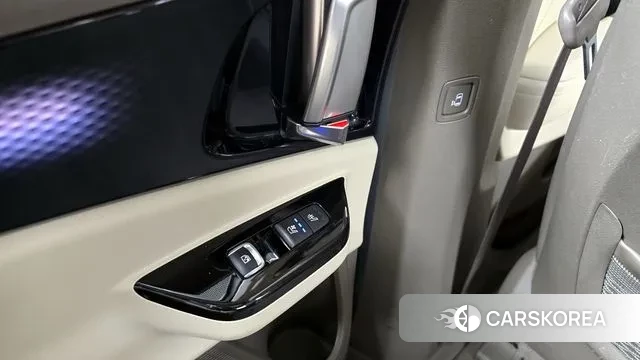 Kia Carnival 4th generation id 3556789 из Кореи 10