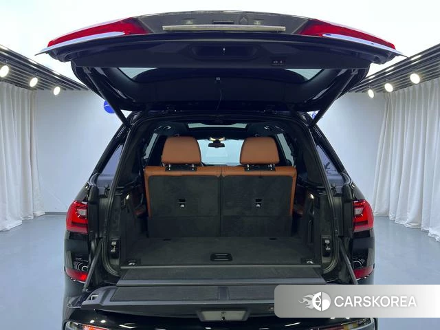 BMW X7 id 4253468 из Китая 10