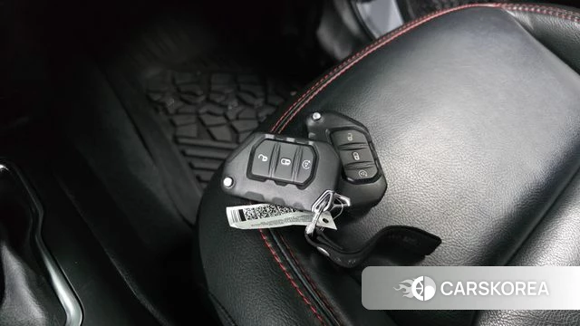 Jeep Wrangler (JL) id 4675764 из Кореи 10