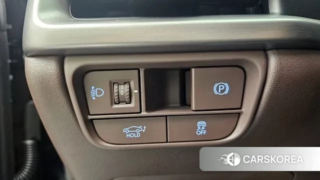 Hyundai Grandeur (GN7) id 3002566 из Кореи 10