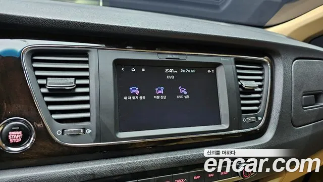 Kia The New Carnival id 2385103 из Кореи 10