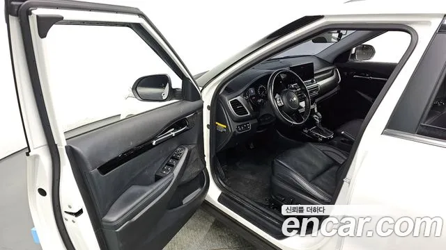 Kia Seltos id 2390878 из Кореи 10