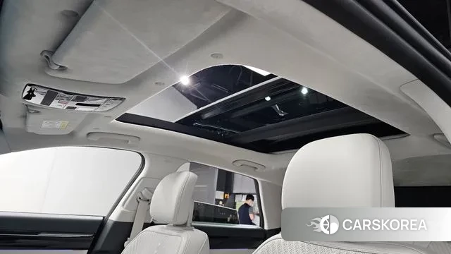 Hyundai Grandeur Hybrid (GN7) id 2905256 из Кореи 10