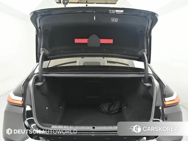 BMW 7 Series (G70) id 4720174 из Кореи 10