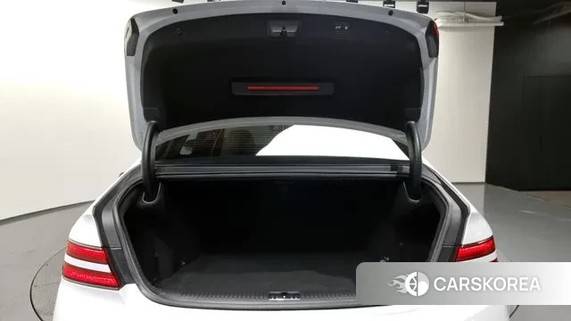 Genesis G90 id 3459886 из Кореи 10