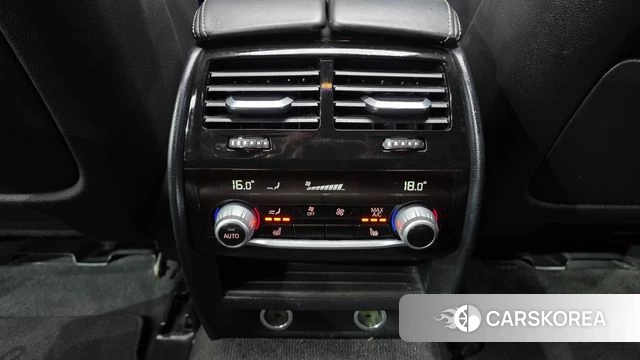 BMW 5 Series (G30) id 4417166 из Кореи 10
