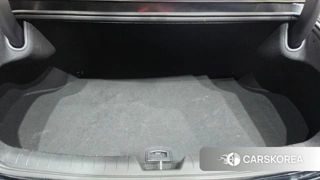 Hyundai Grandeur Hybrid (GN7) id 4921952 из Кореи 10