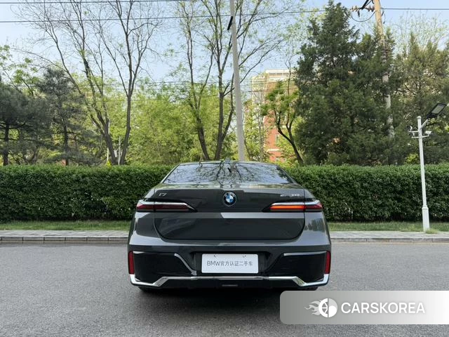 BMW i7 id 4273152 из Китая 10
