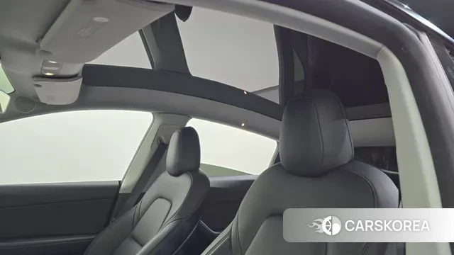 Tesla Model Y id 3640486 из Кореи 10