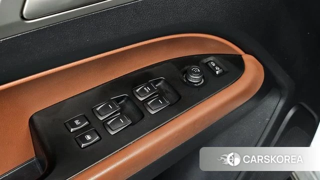 Ssangyong Rexton Sports id 4417350 из Кореи 10