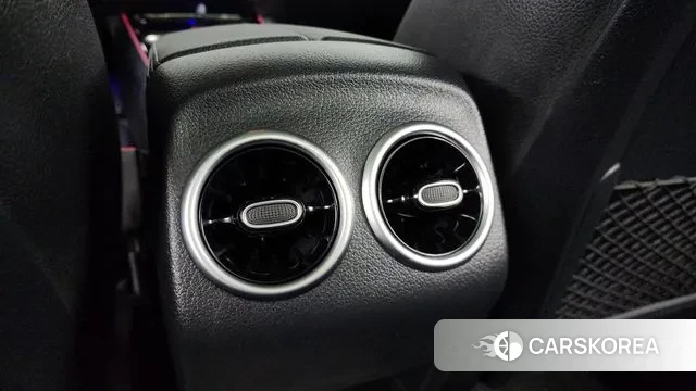 Mercedes-Benz GLA - Class H247 id 3747162 из Кореи 10