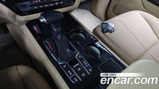 Kia The New Carnival id 2531521 из Кореи 10