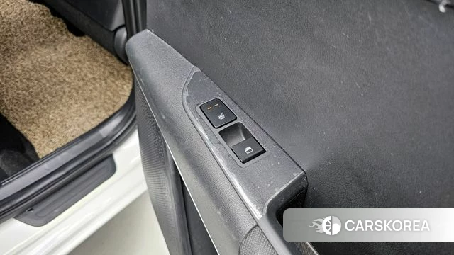 Kia Di Ol Nu Niro id 3827012 из Кореи 10