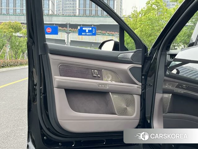 Weilai ES8 id 3993478 из Китая 10