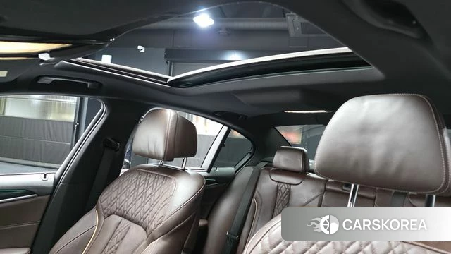 BMW 5 Series (G30) id 4355362 из Кореи 10