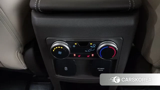 Ford Explorer 6th Generation id 3012111 из Кореи 10