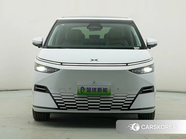 Xiaopeng Motors Xiaopeng X9 id 3945133 из Китая 10